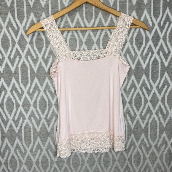 Halogen for Petite Focus Stretch Cami Lace Trim & Straps Light Pink Size: Small - Picture 2 of 3